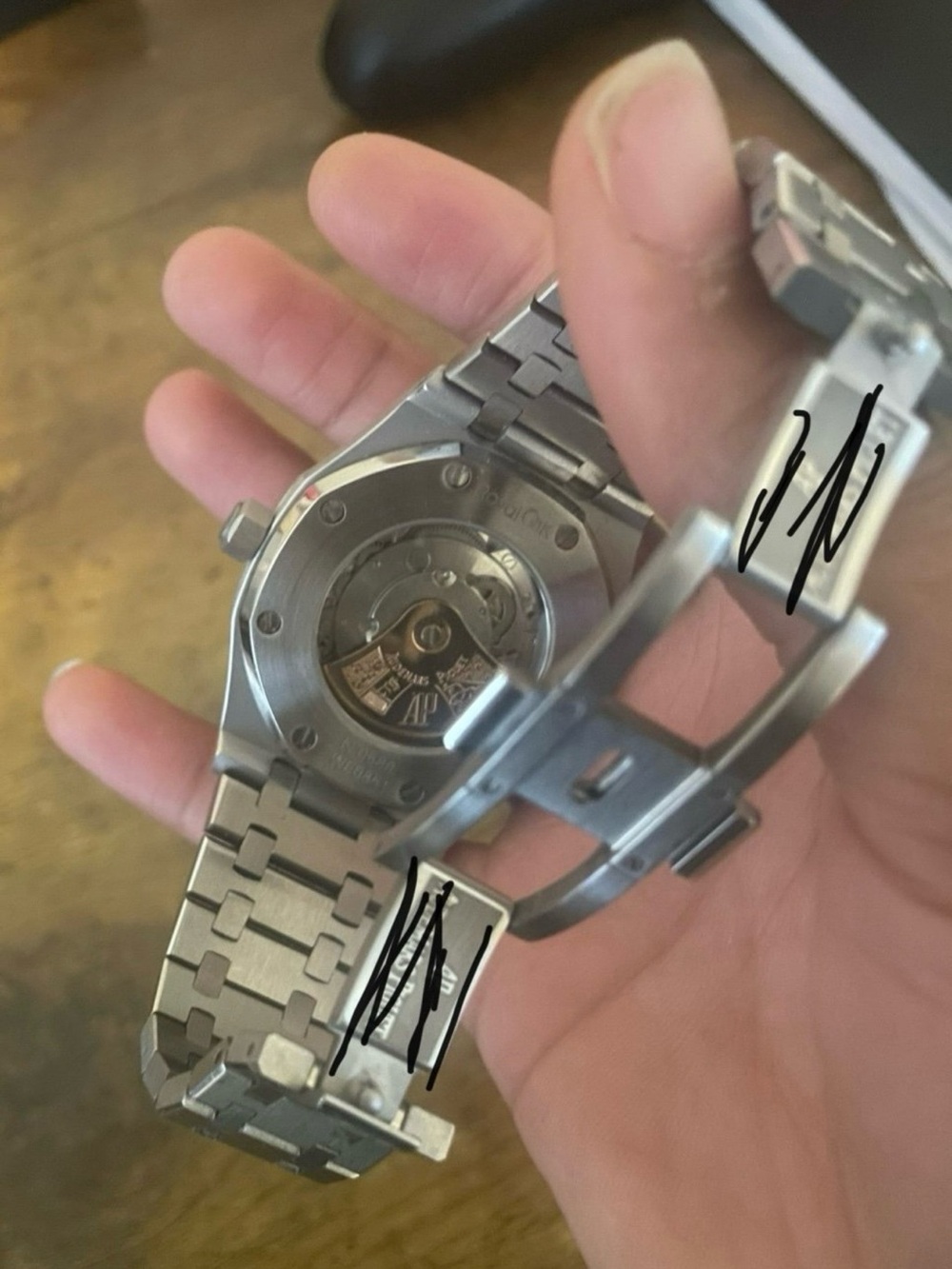Men’s Watch - Picture 5 of 5